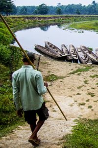 Music, song and dance along the Rapti in Sauraha