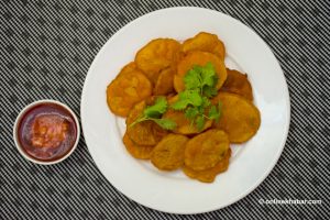 Nepal Connection: A cafe with really good purpose and pakoras