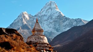 Kuwait flag on Ama Dablam raises eyebrows