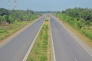 World Bank to support expanding Pathalaiya-Dhalkebar road