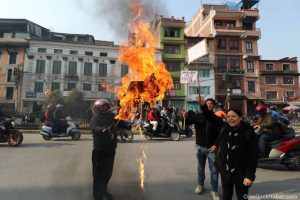 Lalitpur locals burn mayor’s effigy