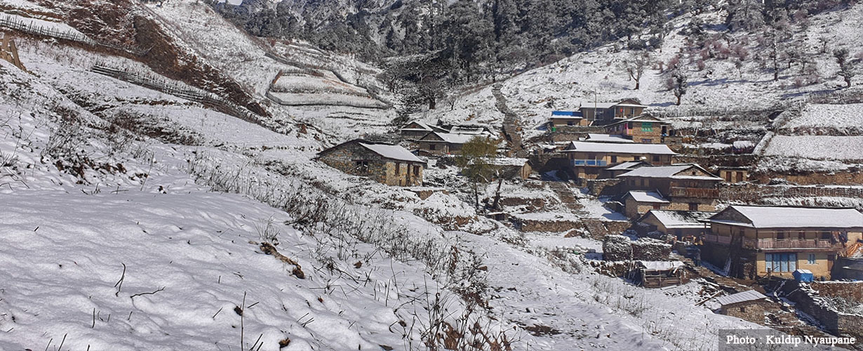 Snowfall in Dule, Rukum East, on Tuesday, November 17, 2020. Photo: Kuldeep Nyaupane