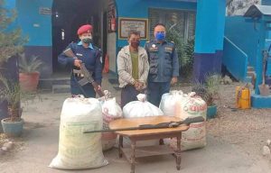 Bara police, marijuana smugglers exchange fire