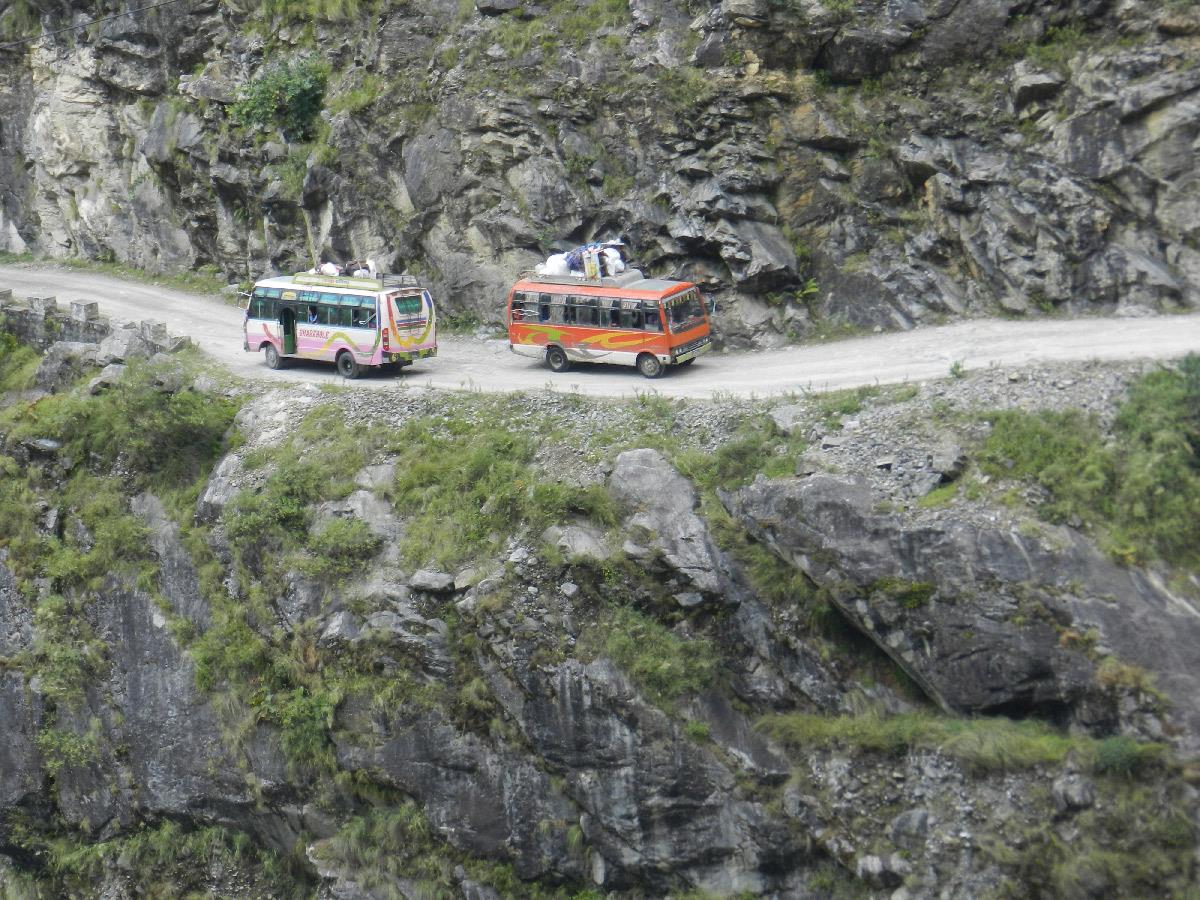 File: The Beni-Jomsom road. Photo: Mustang Serofero