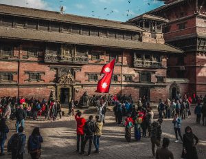 The practice of non-party flag bearer at the local level