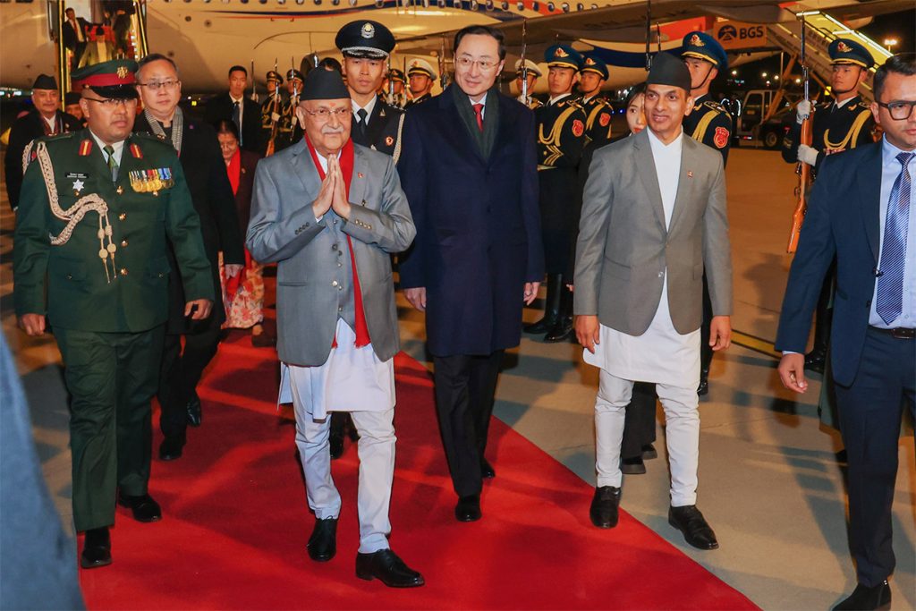 Chinese Deputy Minister welcomes Prime Minister Oli in Beijing