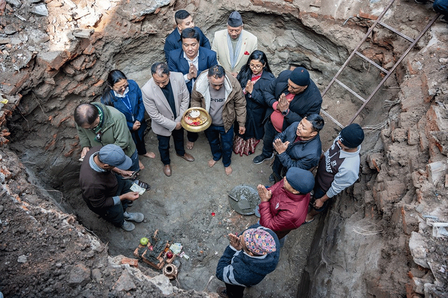 Reconstruction of Tundikhel’s Mahankal Temple rest house begins