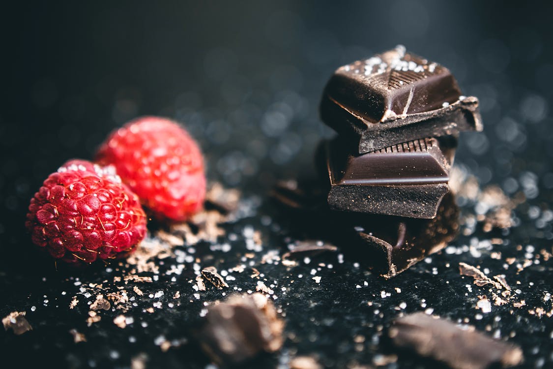 Valentine’s Special: Does dark chocolate boost the love hormone?